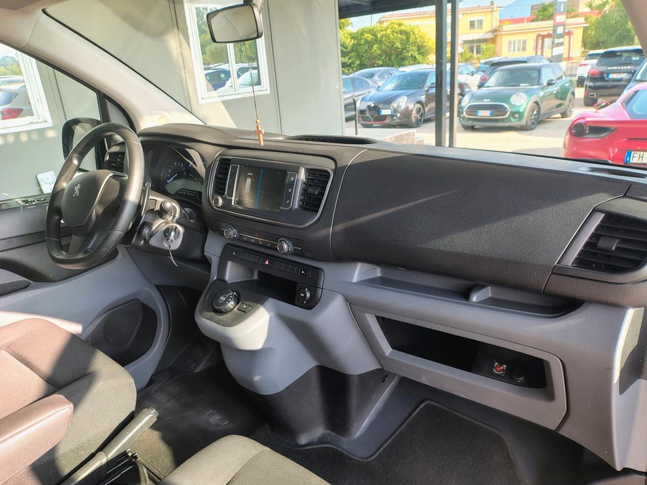 Peugeot Expert BlueHDi 140 S&S EAT8 PL-TN Combi Std.