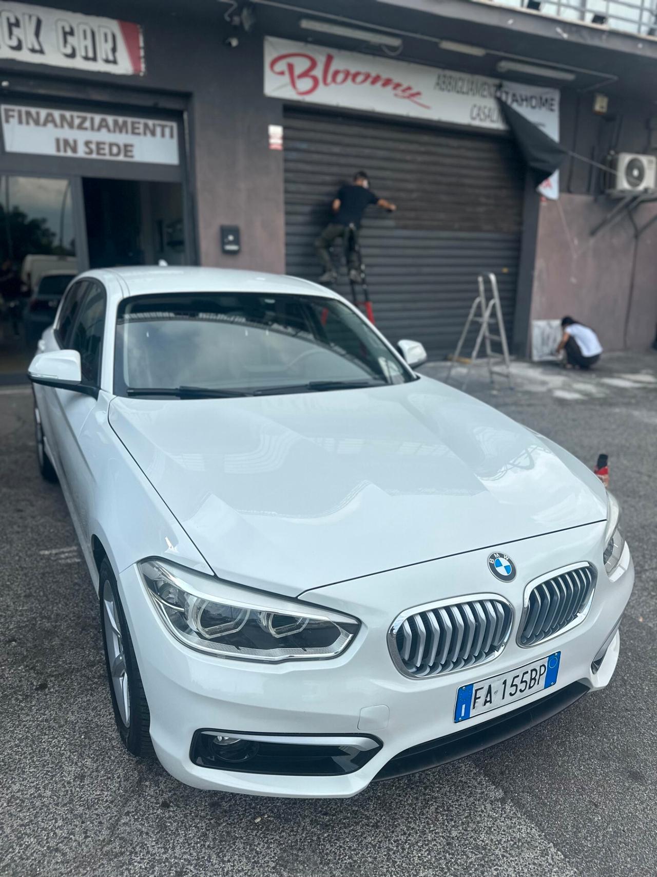 Bmw 118 118d 5p. Urban