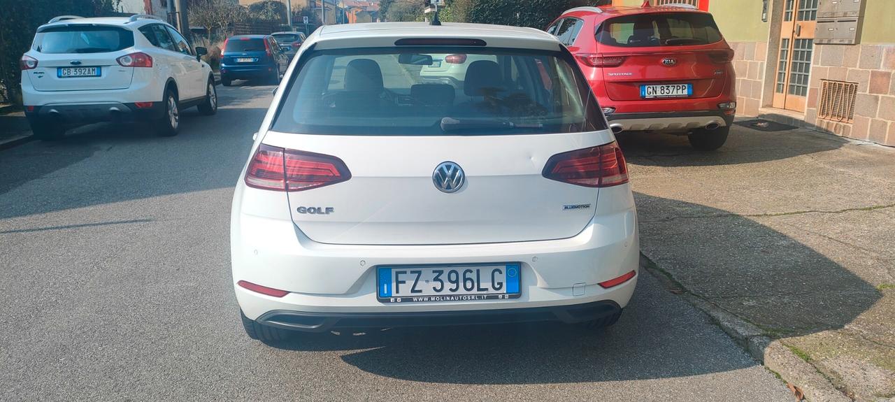 Volkswagen Golf 1.5 TGI DSG 5p. Trendline BlueMotion Technology