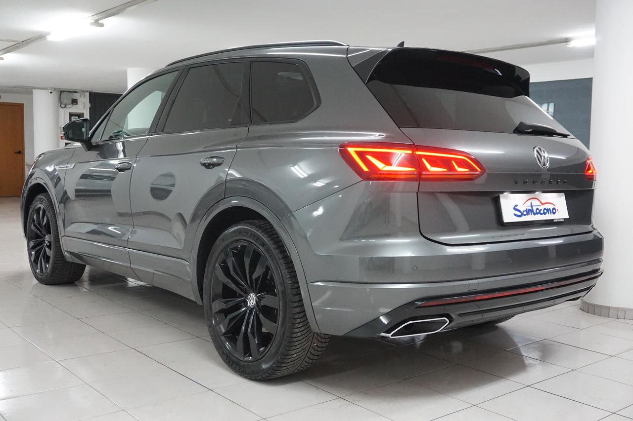 Volkswagen Touareg 3.0 V6 TDI SCR Black Style R Line