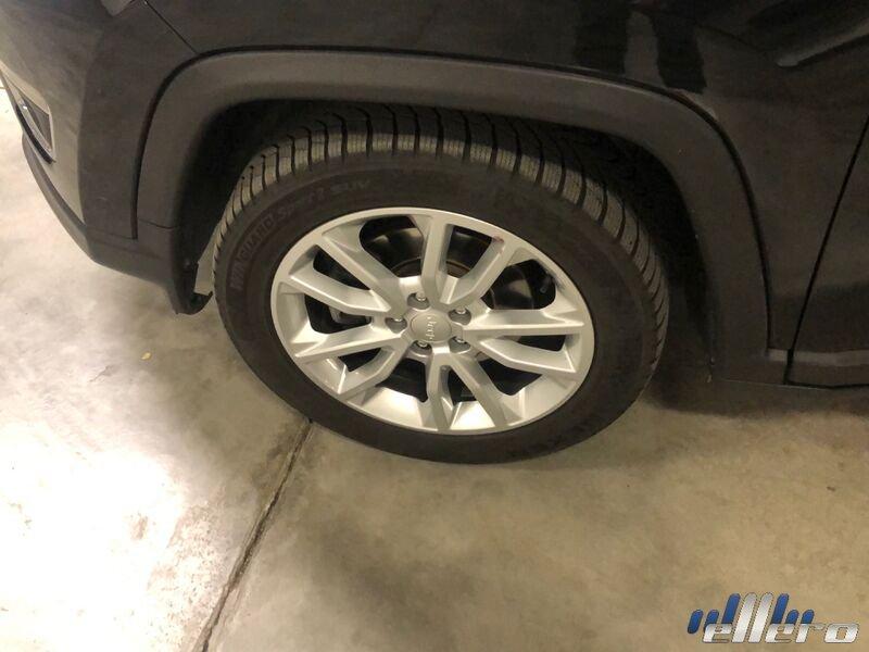 Jeep Compass 1.3 Turbo T4 96kW Limited