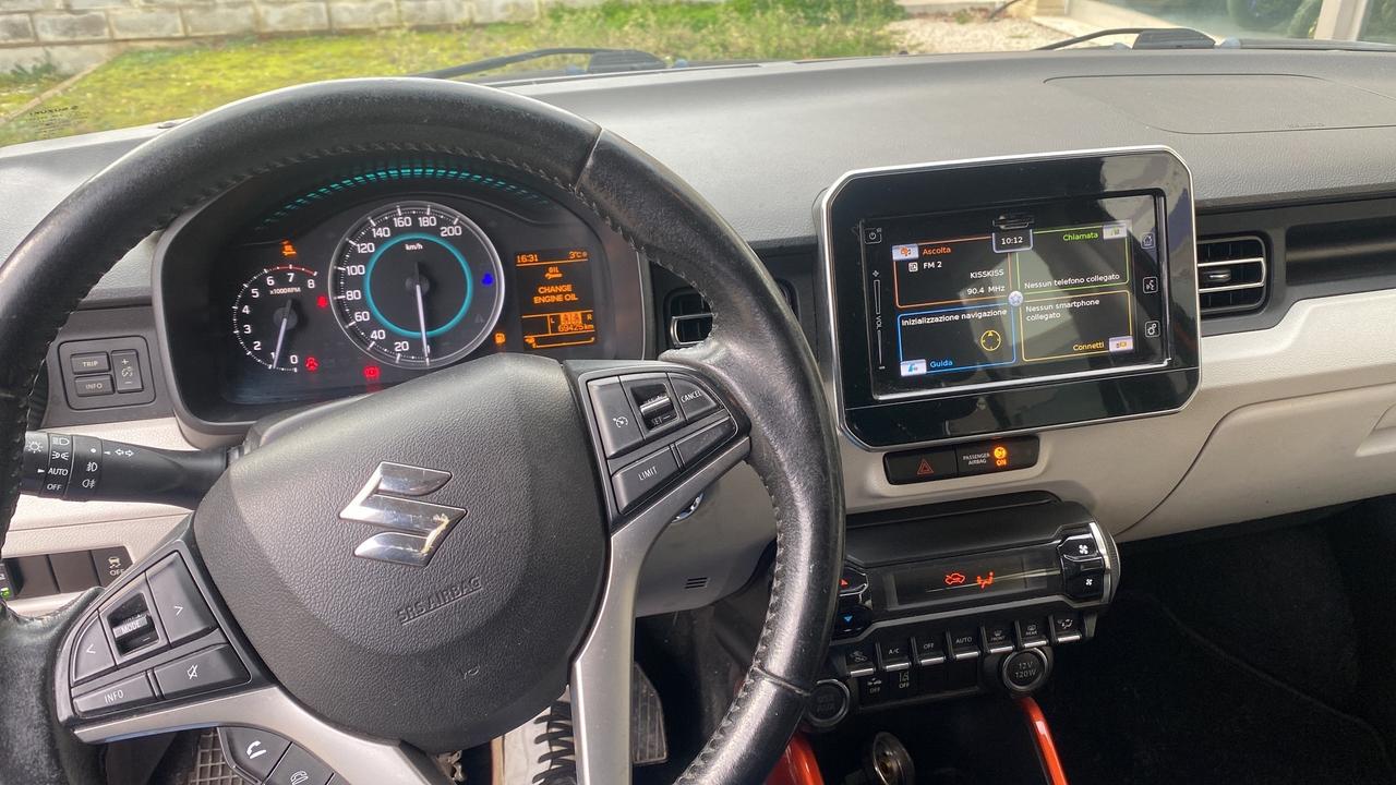 Suzuki Ignis 1.2 Dualjet Top