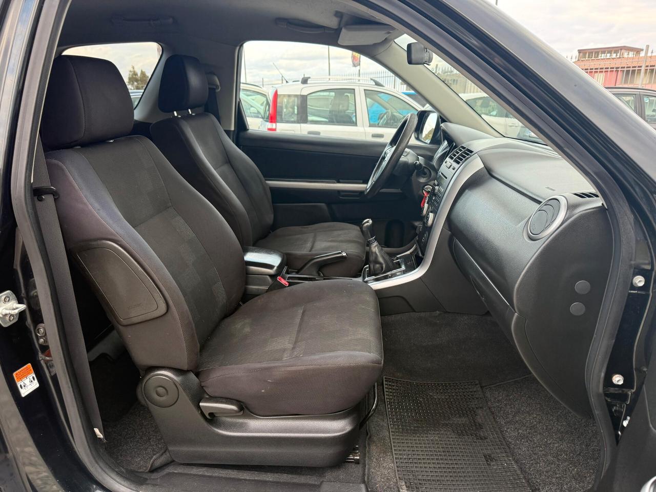 Suzuki Grand Vitara 1.9 DDiS 3 porte