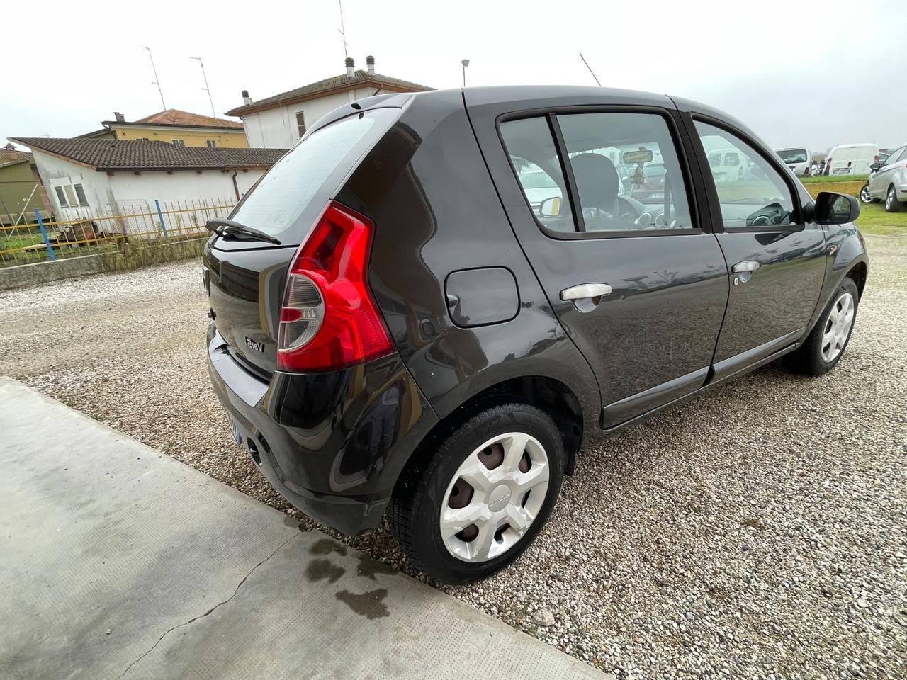 Dacia Sandero 1.2 16V Ambiance