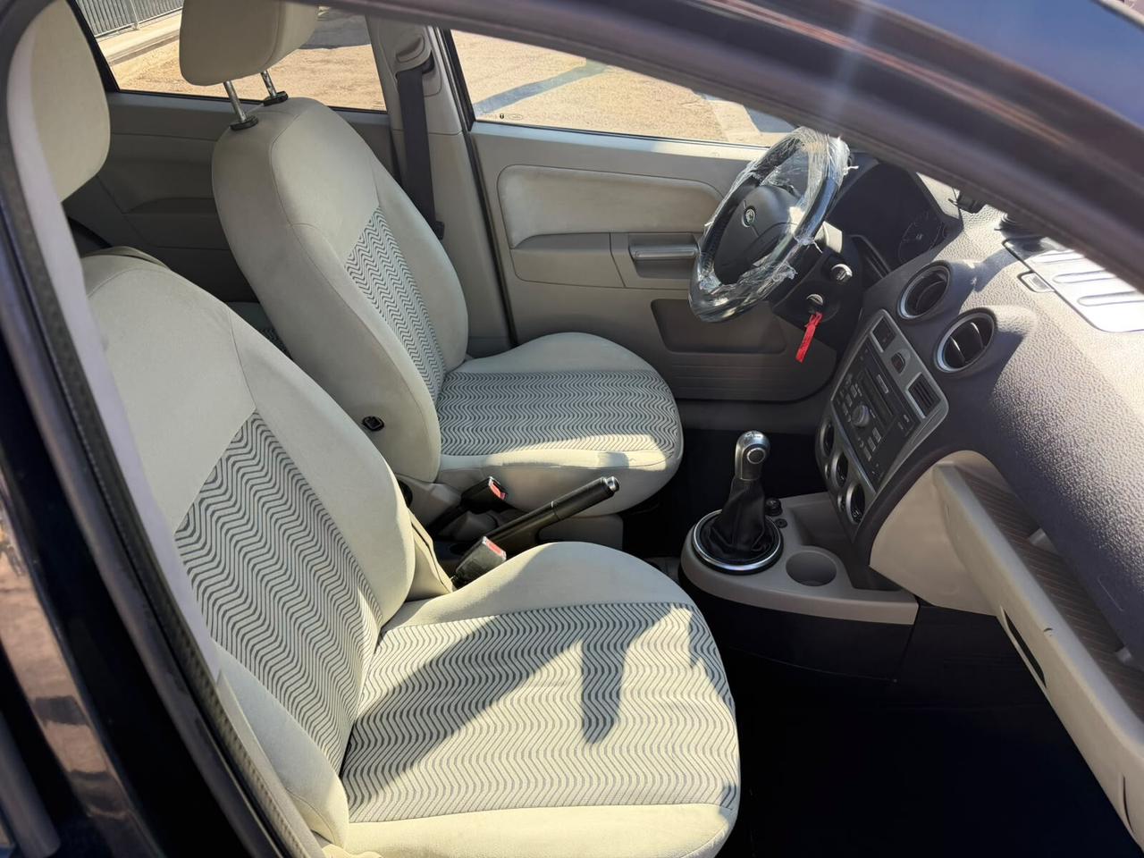 Ford Fusion 1.4 DIESEL - ANNO 12/2009