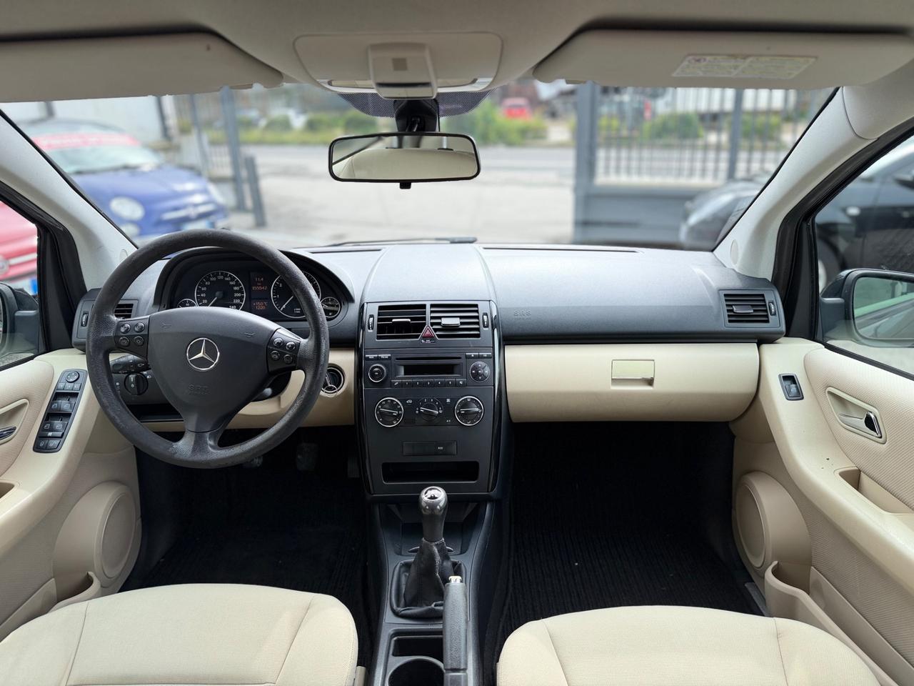 Mercedes-benz A 160 BlueEFFICIENCY Elegance