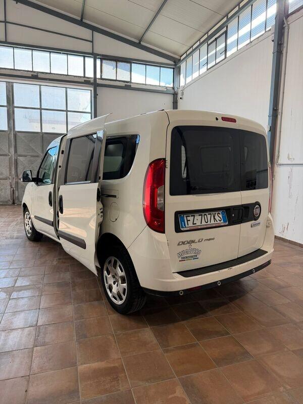 FIAT DOBLO' MAXI 1.6 120cv AUTOCARRO 5 POSTI