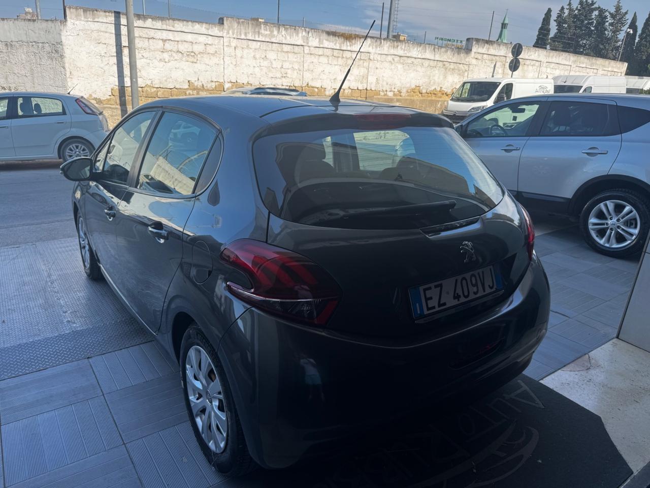 Peugeot 208 PureTech 82 5 porte Active