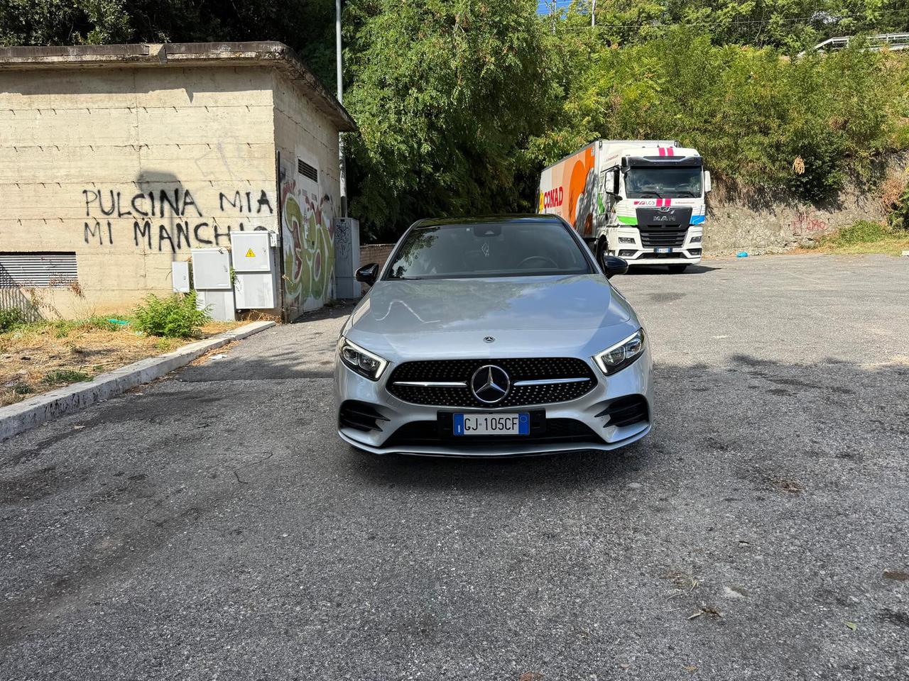 Mercedes A 250e Premium AMG 218CV | Tetto | 18" | Pelle/Alcantara | 57.000 KM