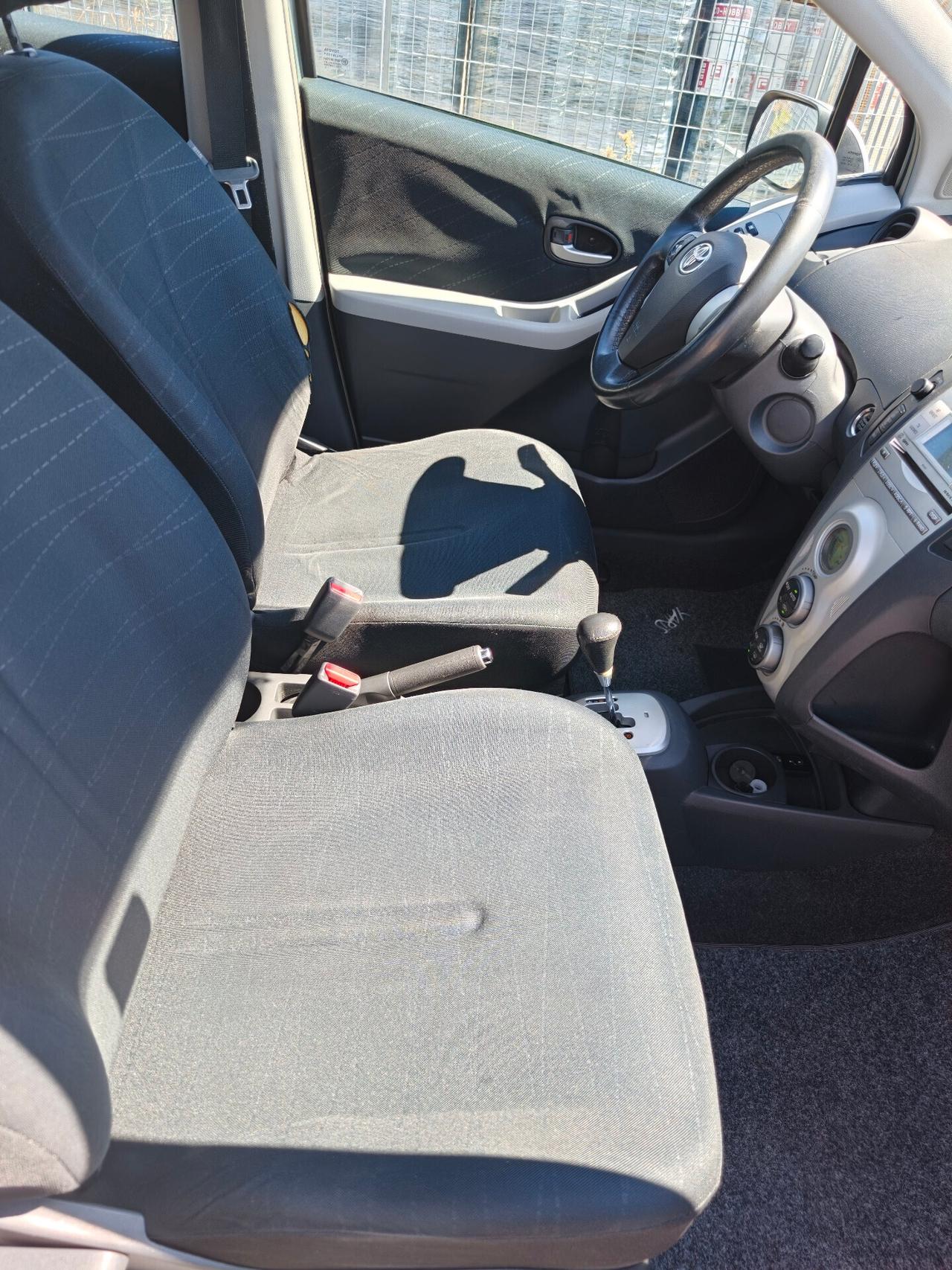 Toyota Yaris 1.4 D-4D Sol Automatica