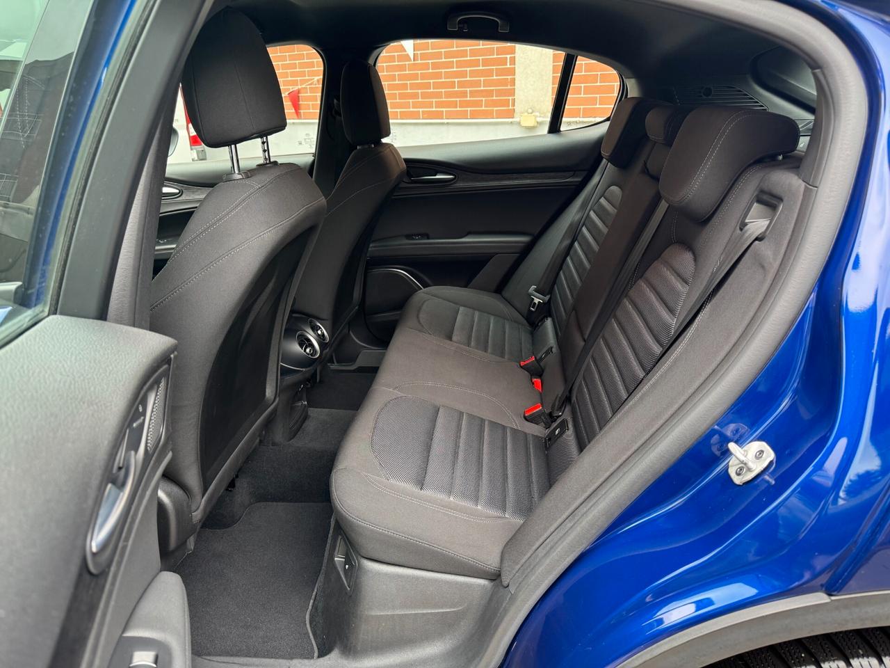 Alfa Romeo Stelvio 2.2 Turbodiesel 190 CV AT8 Q4 Business