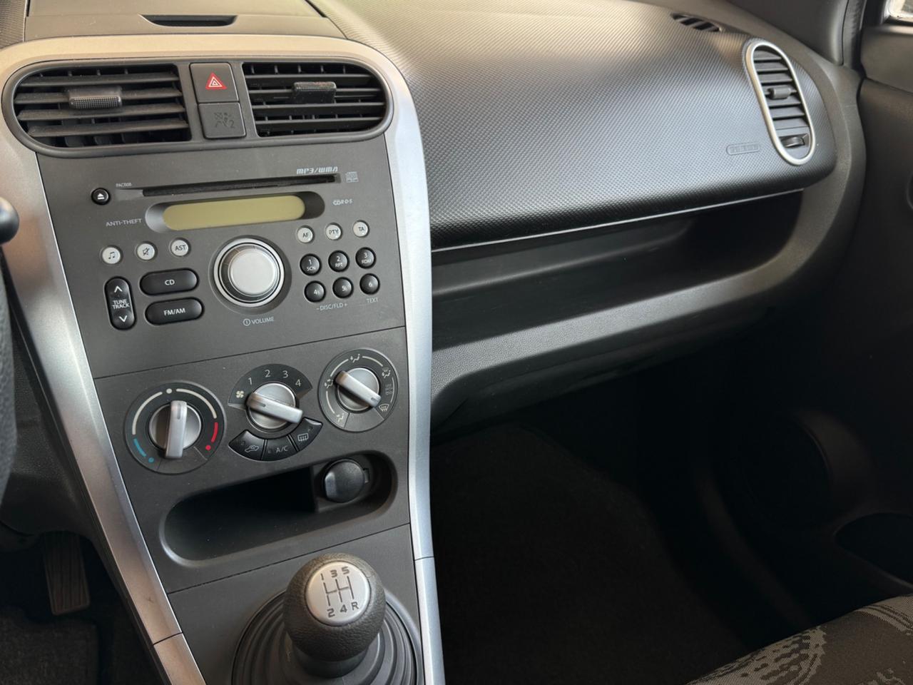 Opel Agila 1.0 12V 68CV neopatentati