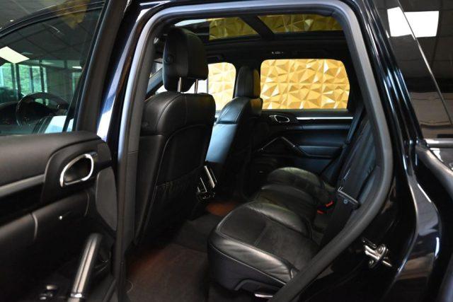 PORSCHE Cayenne 3.0 TDI V6 TIP.TET.21"PASM NAVI CHRONO SED.TURBO