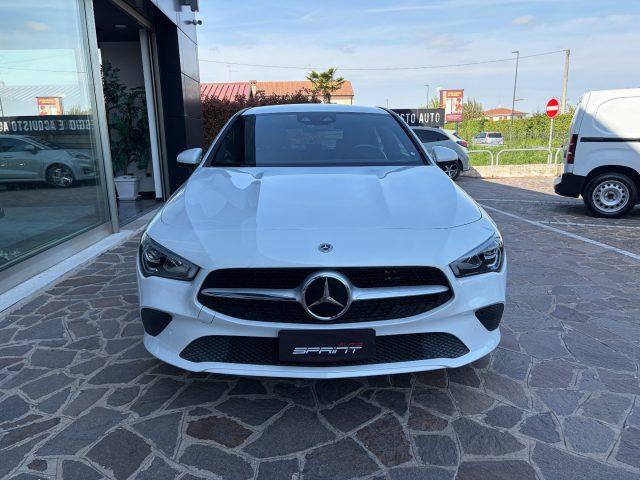 MERCEDES-BENZ CLA 250 e Shooting Brake Automatic EQ Power 218cv