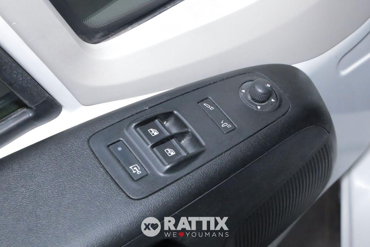 Peugeot Boxer 328 2.2 BlueHDI 120CV L1H1 Autocarro (IVA ESCLUSA)