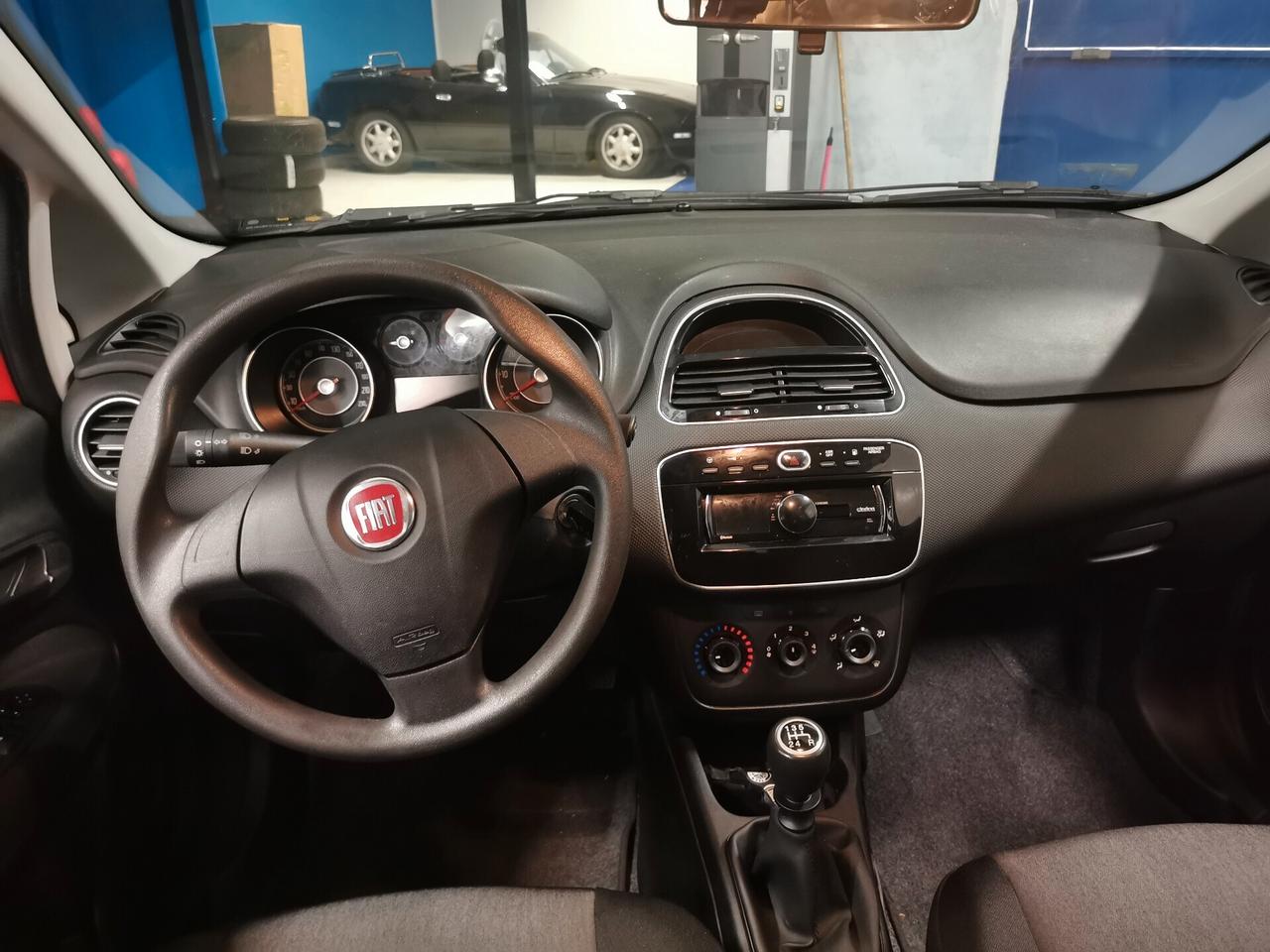 Fiat Punto 1.4 GPL Young NEOPATENTATI GARANZIA 12 MESI