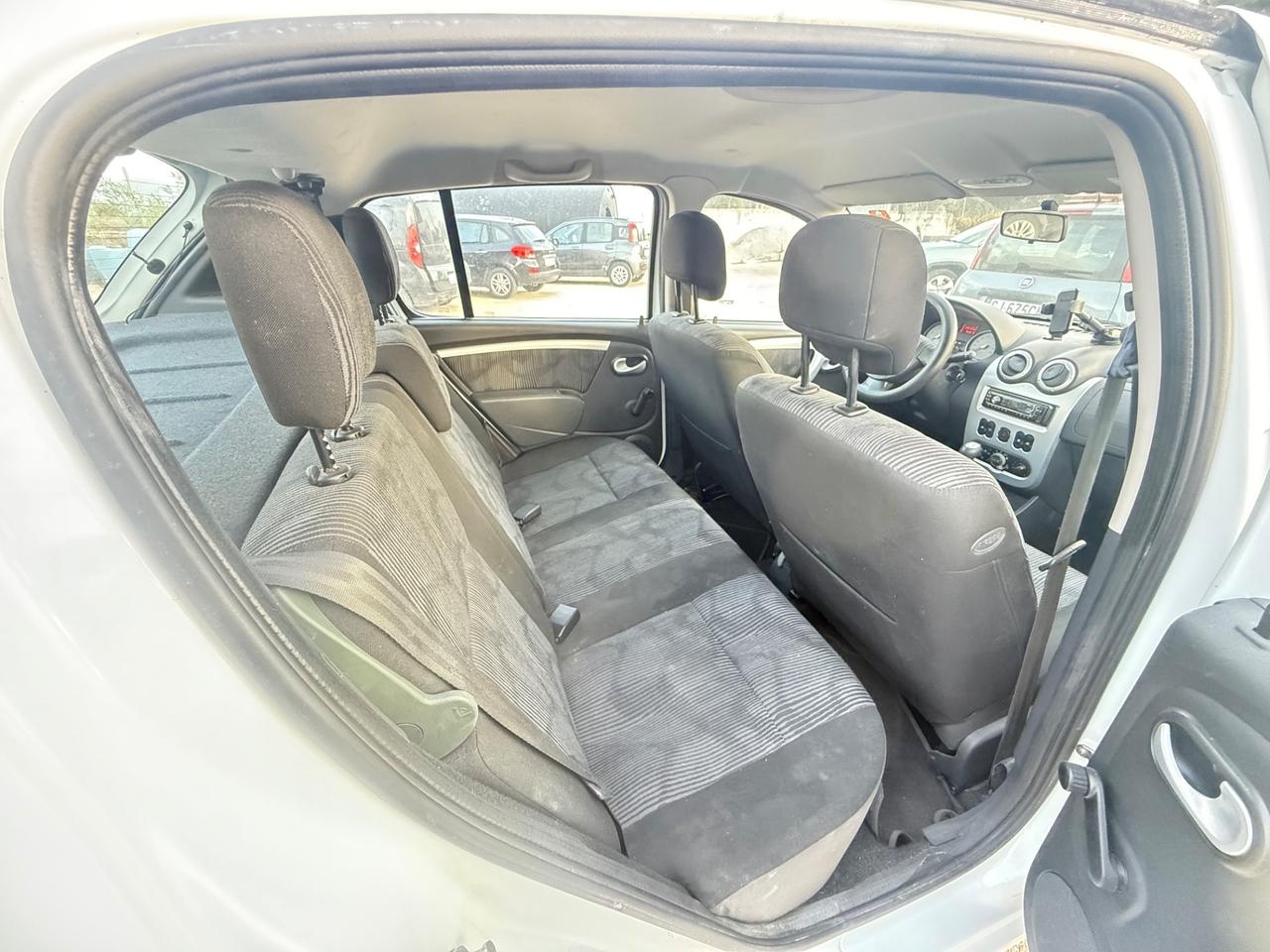 Dacia Sandero 1.2 16V