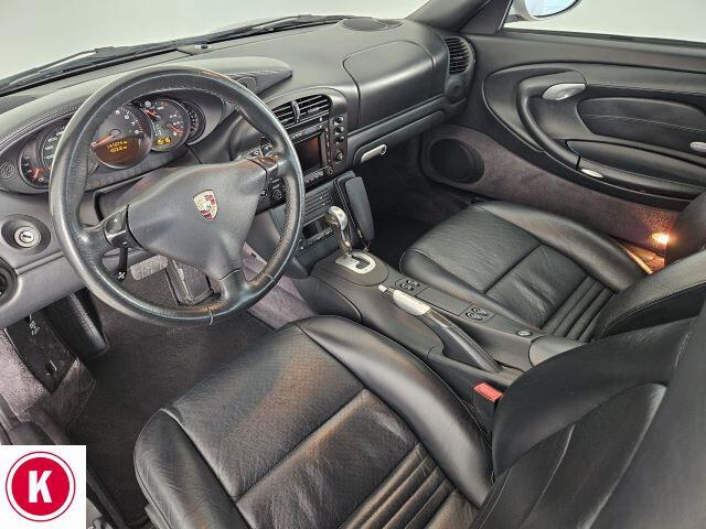 Porsche 911 Carrera 4S cat Coupé