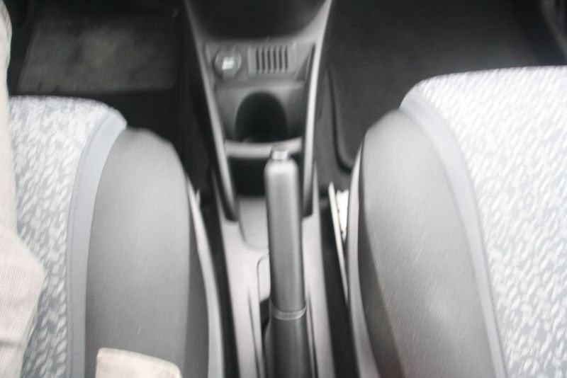 Lancia Ypsilon 1.0 FireFly 70cv Hybrid Silver