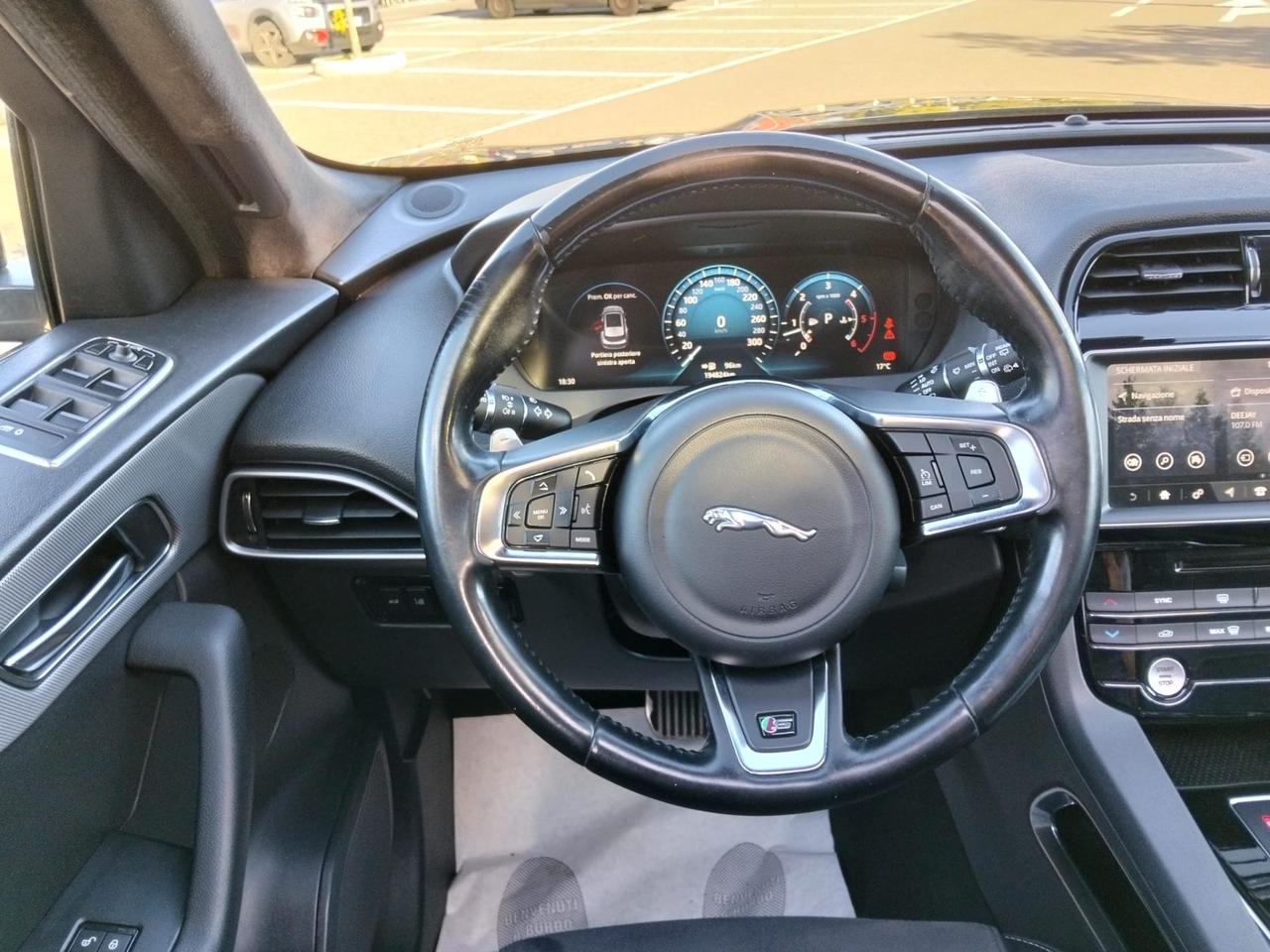Jaguar F-Pace S 3.0 D V6 300 CV AWD Automatic*Navi*Alcantara