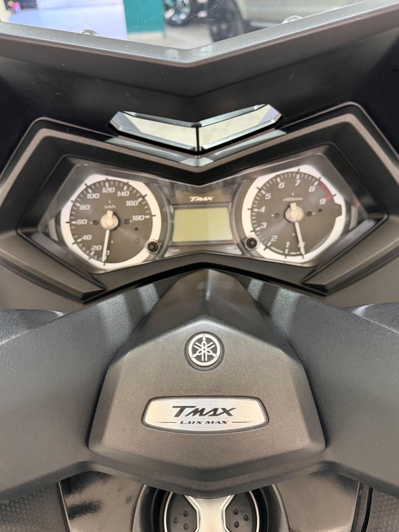 Yamaha TMAX 530 LUXE MAX