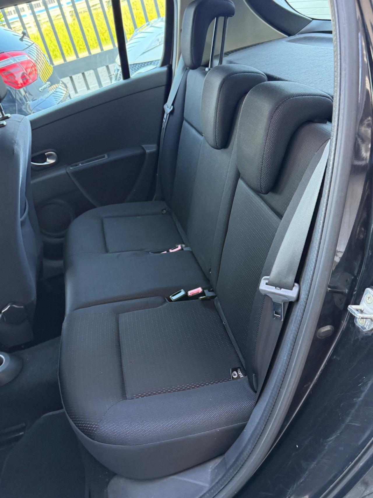 Renault Clio 1.2 16V 5 porte Luxe