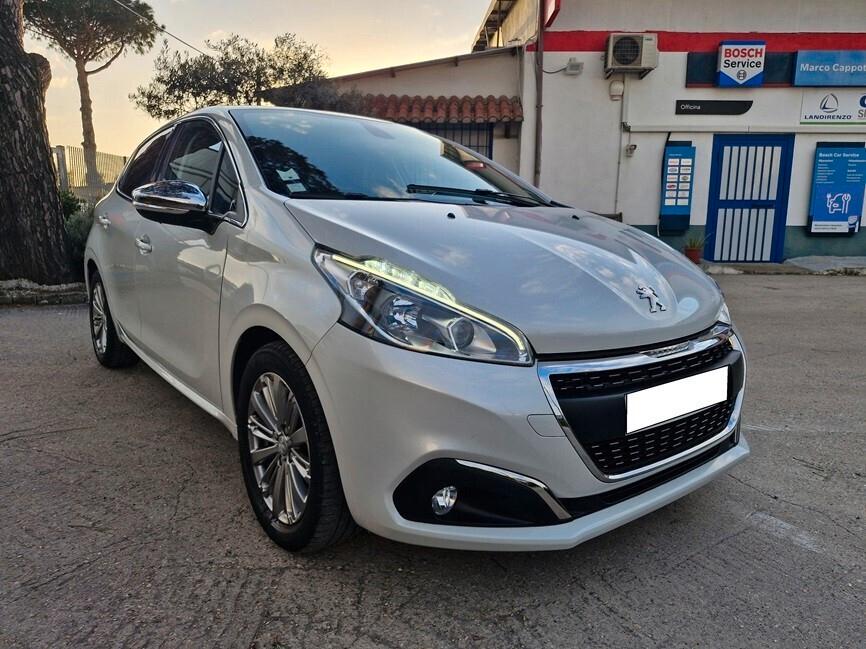 Peugeot 208 PureTech 82 Stop&Start 5 porte Allure