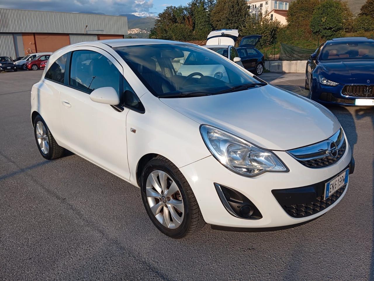 Corsa 1.2 GPL KM CERTIFICATI
