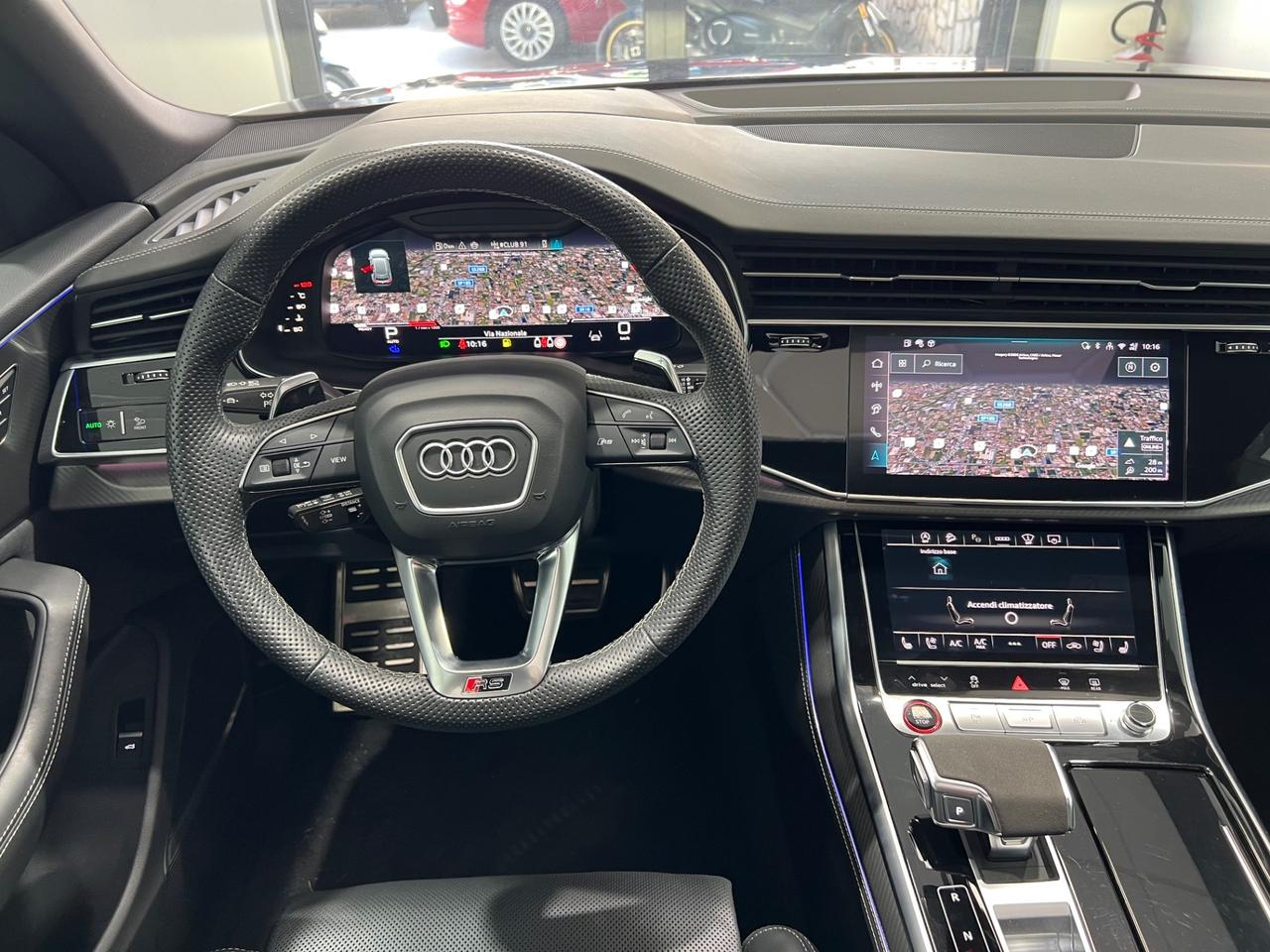 Audi Q8 RS TFSI V8 quattro tiptronic