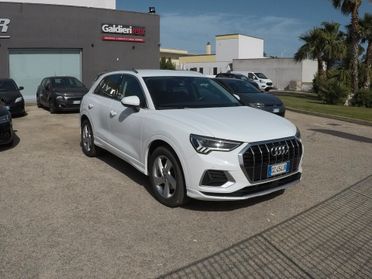 Audi Q3 35 TDI S tronic Business Advanced