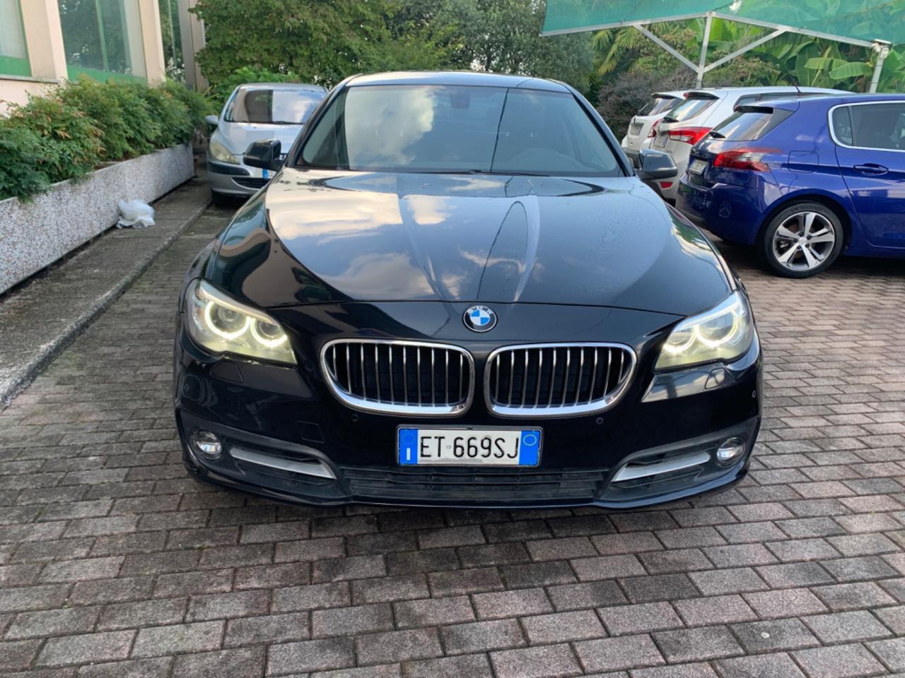 Bmw 520 520d xDrive Touring Luxury
