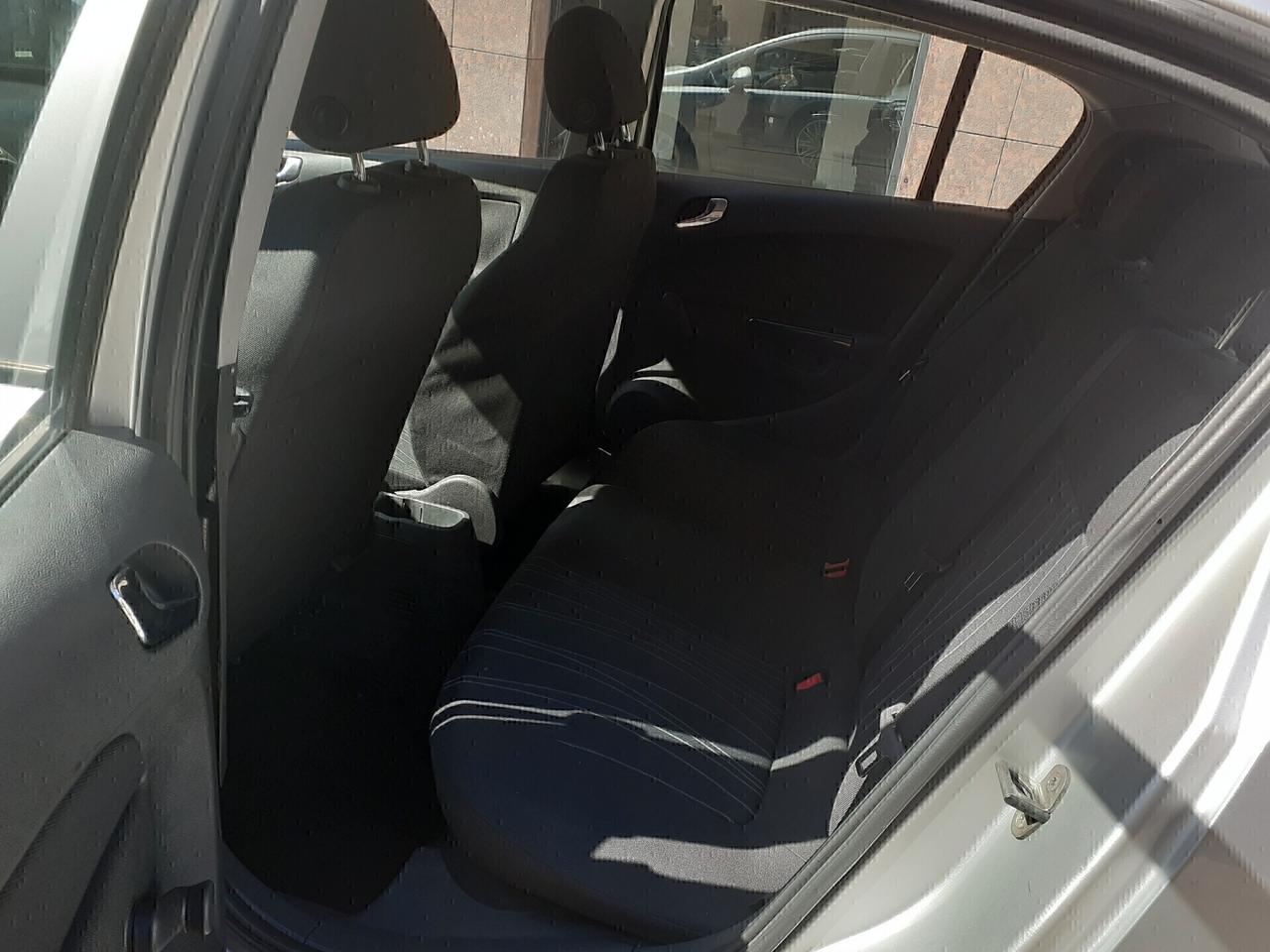 Opel Corsa - Fino a 2 anni di garanzia