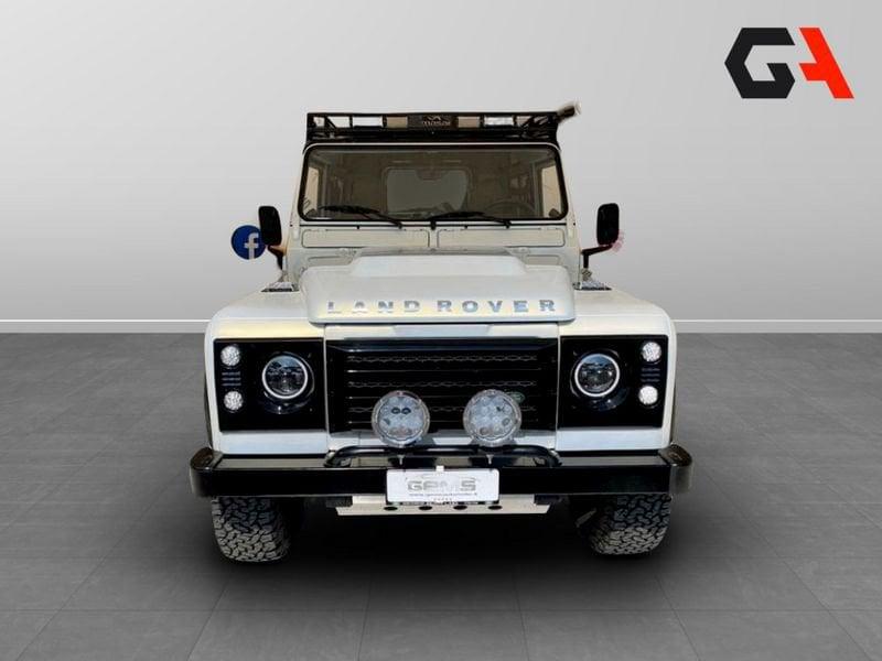 Land Rover Defender 90 2.0