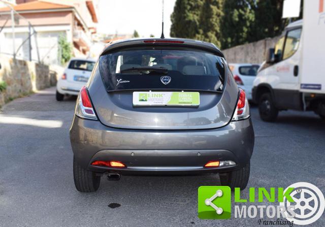 LANCIA Ypsilon 1.2 69 CV 5 porte PER NEOPATENTATI !!!