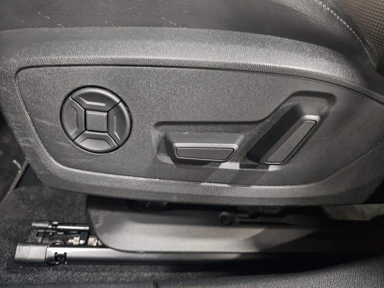 NUOVA AUDI A3 SPORTBACK S-LINE 35 TDI 150CV S-TRONIC IDENTITY BLACK