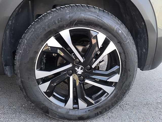 Peugeot 2008 PureTech 100 S&S Allure