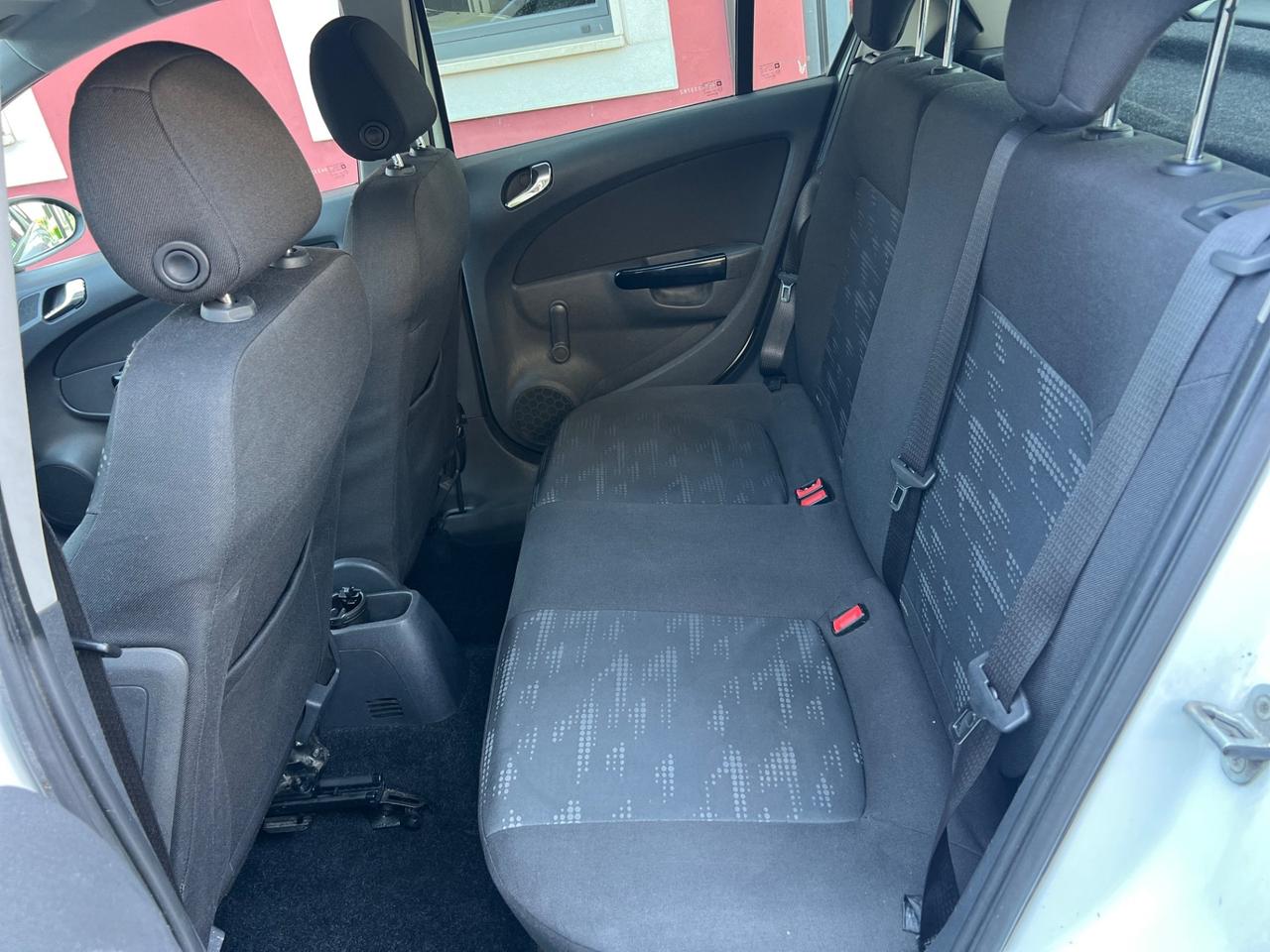 Opel Corsa 1.2 5porte GPL - Garanzia 12 mesi