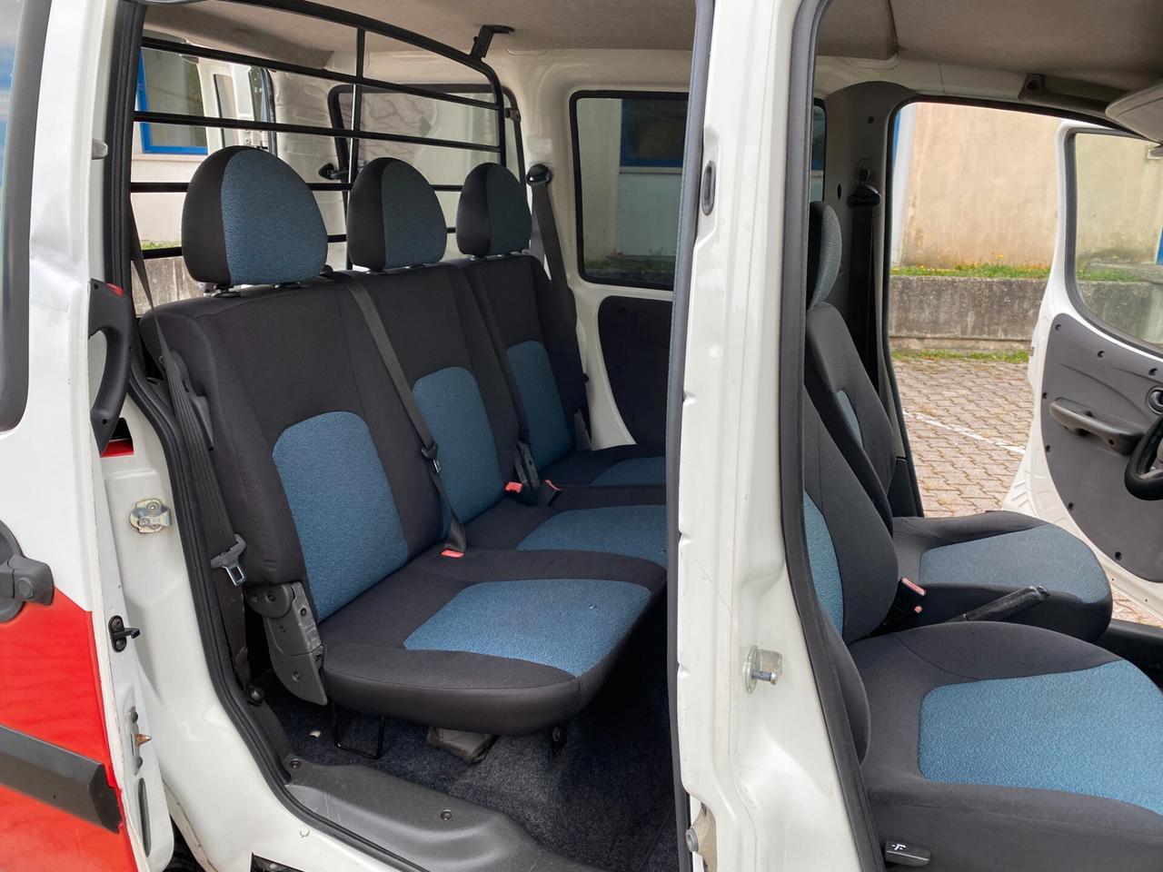 Fiat Doblò 1.3 Mjt Autocarro 5Posti CLIMA