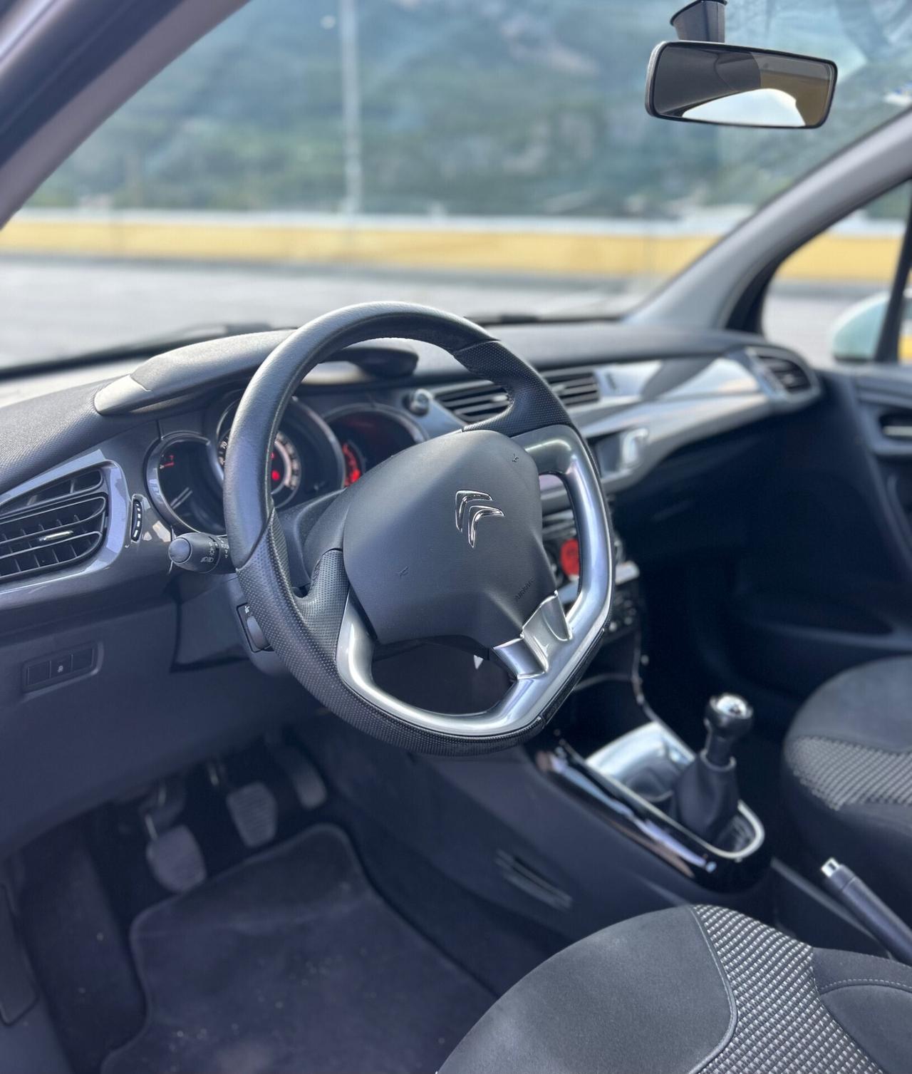 Citroen C3 Exclusive Neopatentati SOLO 33.000km