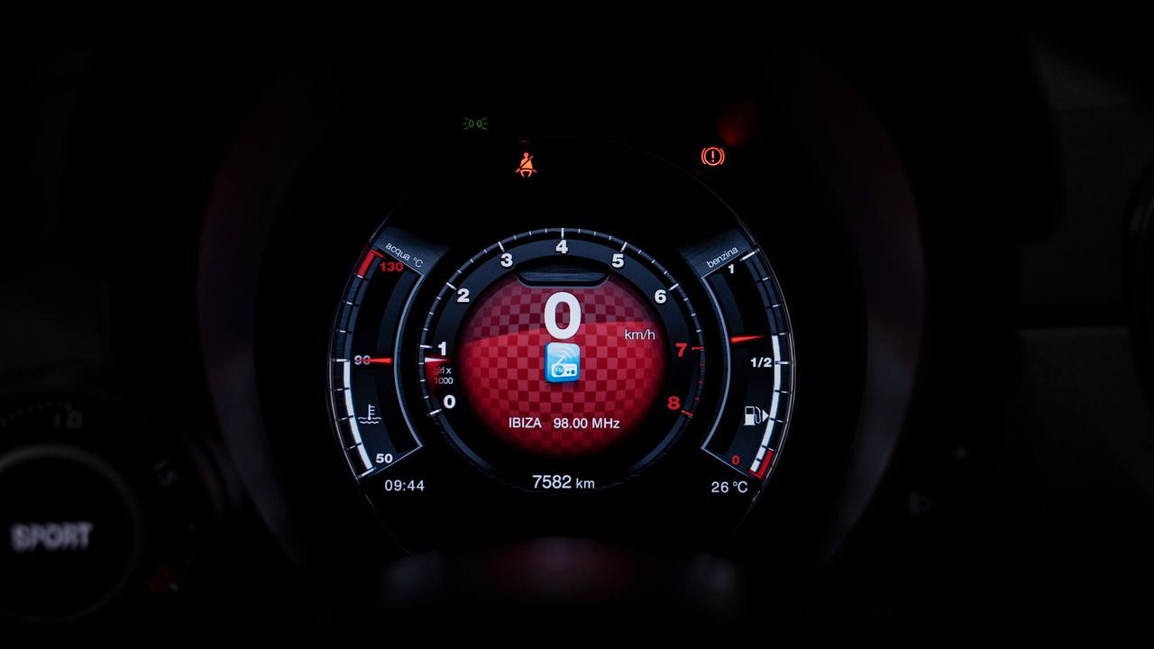 Abarth 595 Competizione 1.4 TJET 180CV SABELT BEATS BREMBO CARBON XENO NAVI FULL OPTIONAL