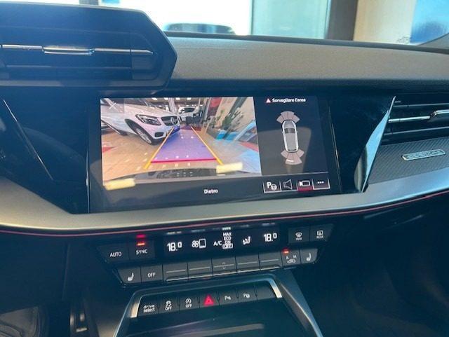 AUDI RS3 3 SPB TFSI quattro S tronic