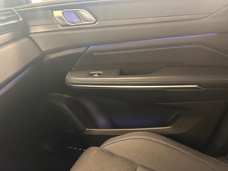 LYNK&CO 01 01 PHEV