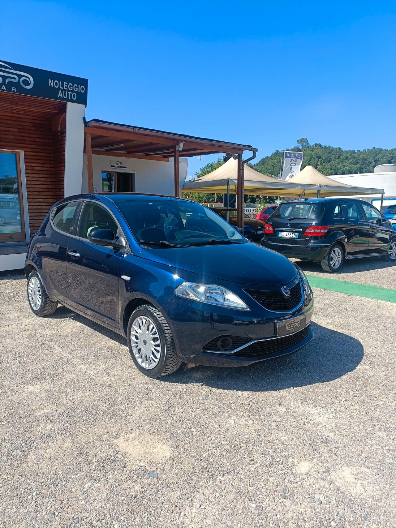 Lancia Ypsilon 1.3 MJT 16V 95 CV 5 porte S&S Silver