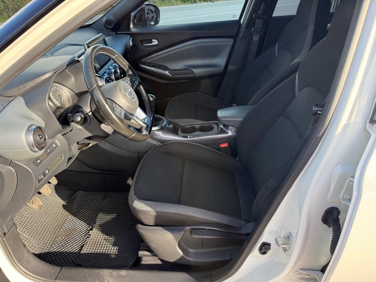 Nissan Juke 1.0 DIG-T 117cv N-Connecta