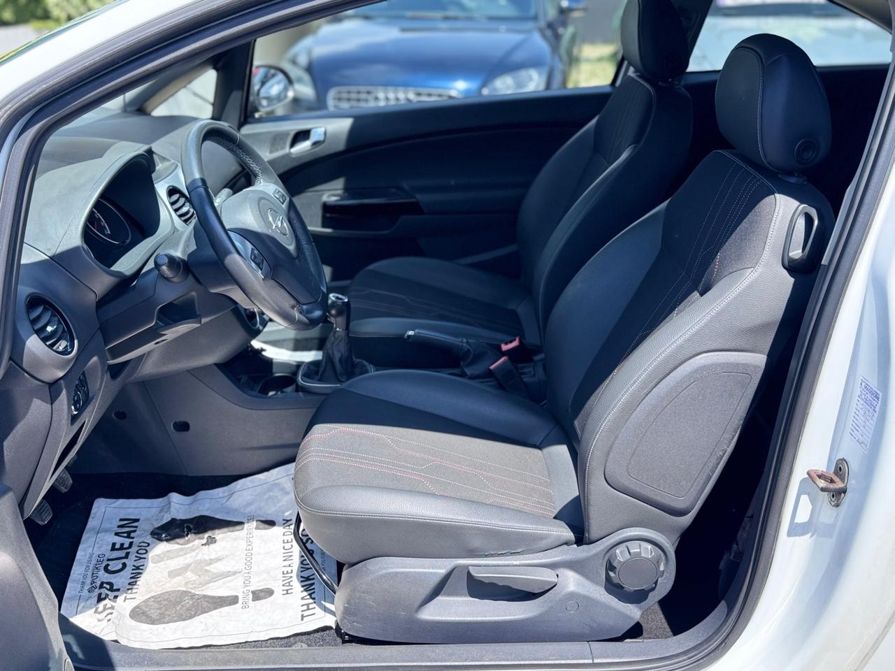 Opel Corsa 1.2 Benzina 86cv Neopatentati 2012