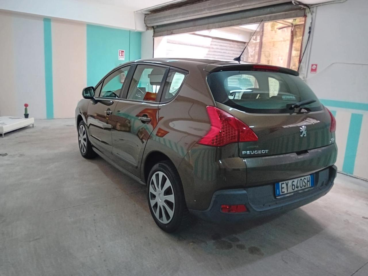 Peugeot 3008 1.6 HDi 112CV Active