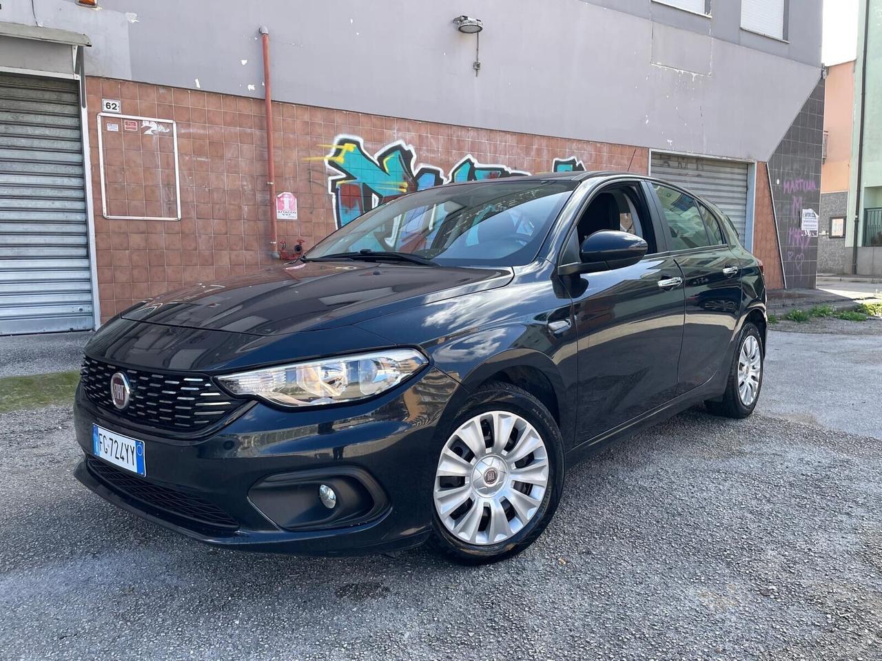 Fiat Tipo 1.3 Mjt 4 porte Lounge IN PERFETTE CONDIZIONI