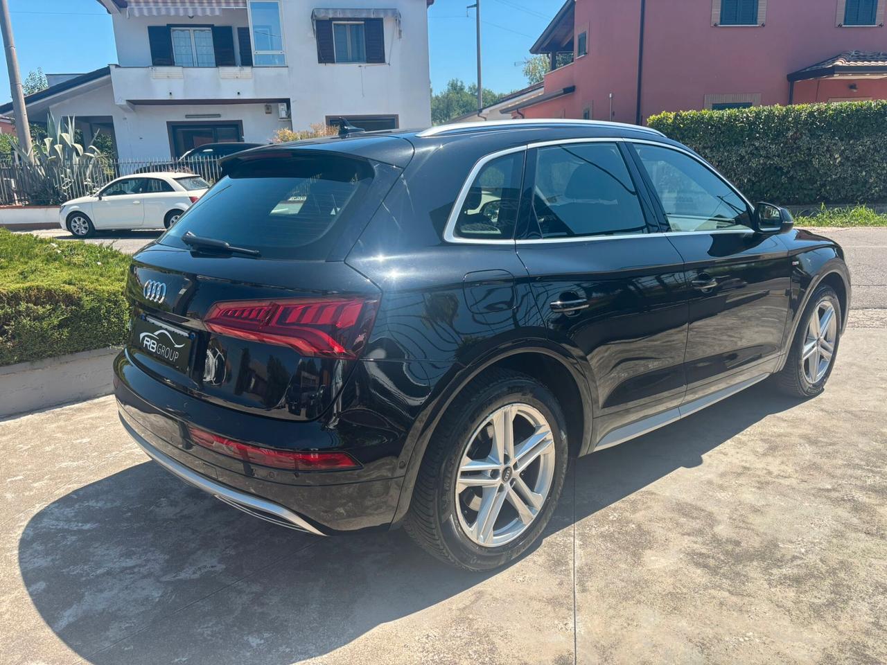 Audi Q5 35 TDI S tronic line plus