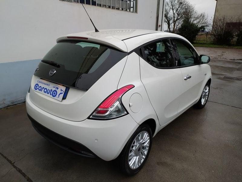 Lancia Ypsilon 1.2 69 CV 5p Gold Finanziato
