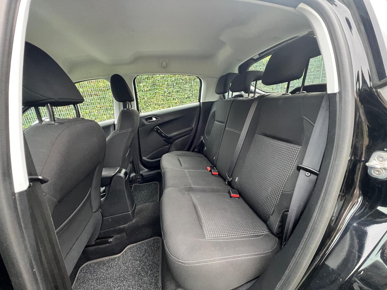 Peugeot 208 1.6 Diesel Ok Neopatentati